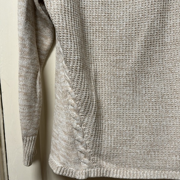 Croft & Barrow Sweater - Picture 2 of 5